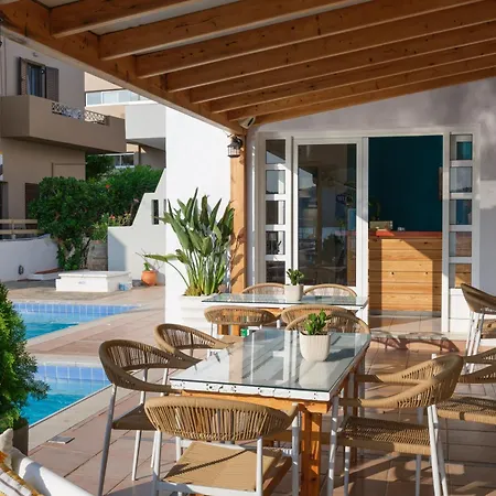 Apartment Hiona Seaside *
