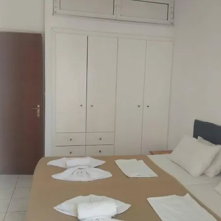 Apartment Hiona Seaside *